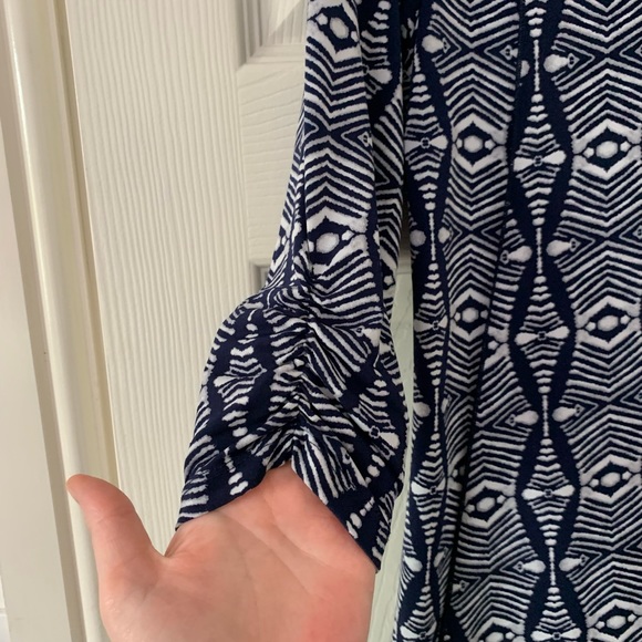 Nina Leonard Size M Top Womens 3/4 Sleeves A Symmetrical Blue Casual - Picture 5 of 6